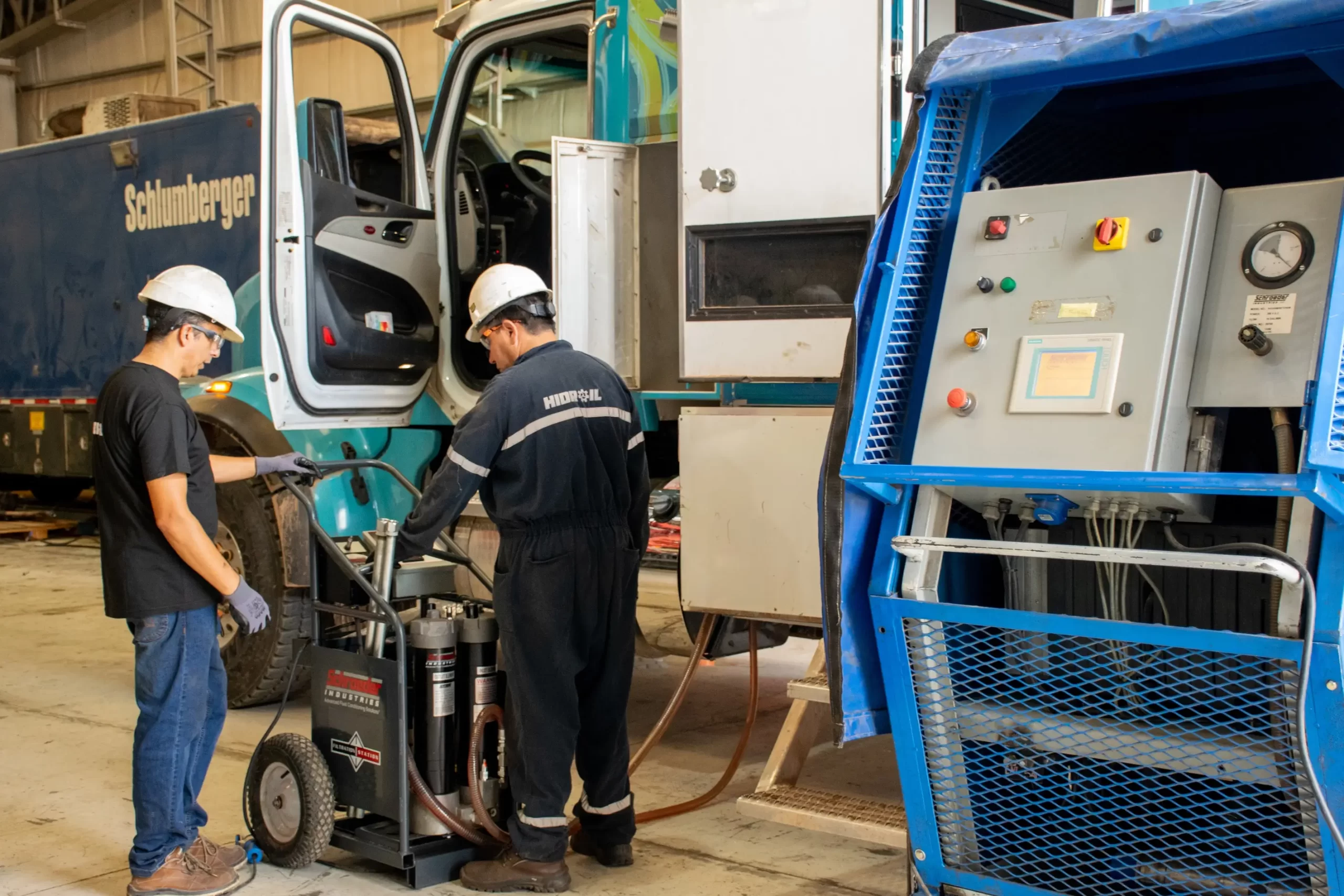 Limpieza, filtrado y análisis de fluidos